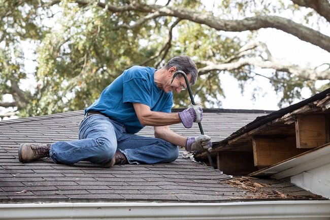 Free Estimates Roofing Contractor License Around 28467